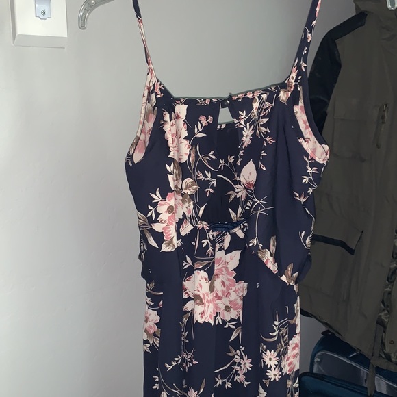 Windsor Spaghetti Strap Floral Print Maxi Dress - Picture 3 of 4